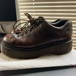 Doc marten 8312 envy sole made in England vintage chunky platform Oxford shoes